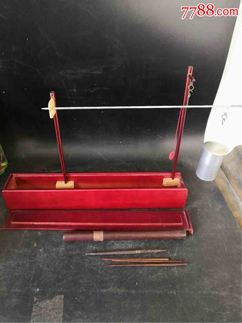 老蛐蛐称一套带一套红木斗蛐蛐工具保存完好比较少见包老完整