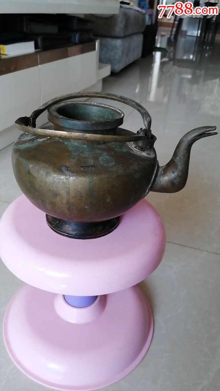 双提梁鸭嘴老铜壶