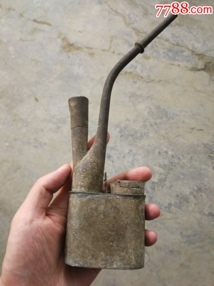 白铜水烟杆一个