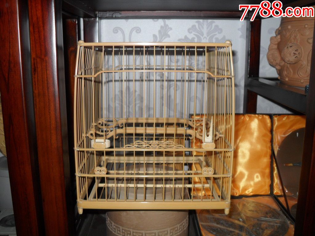 鸟笼收藏,南笼名家江泽平,精品香草素光亮顶扎线南笼,配红星师傅香草