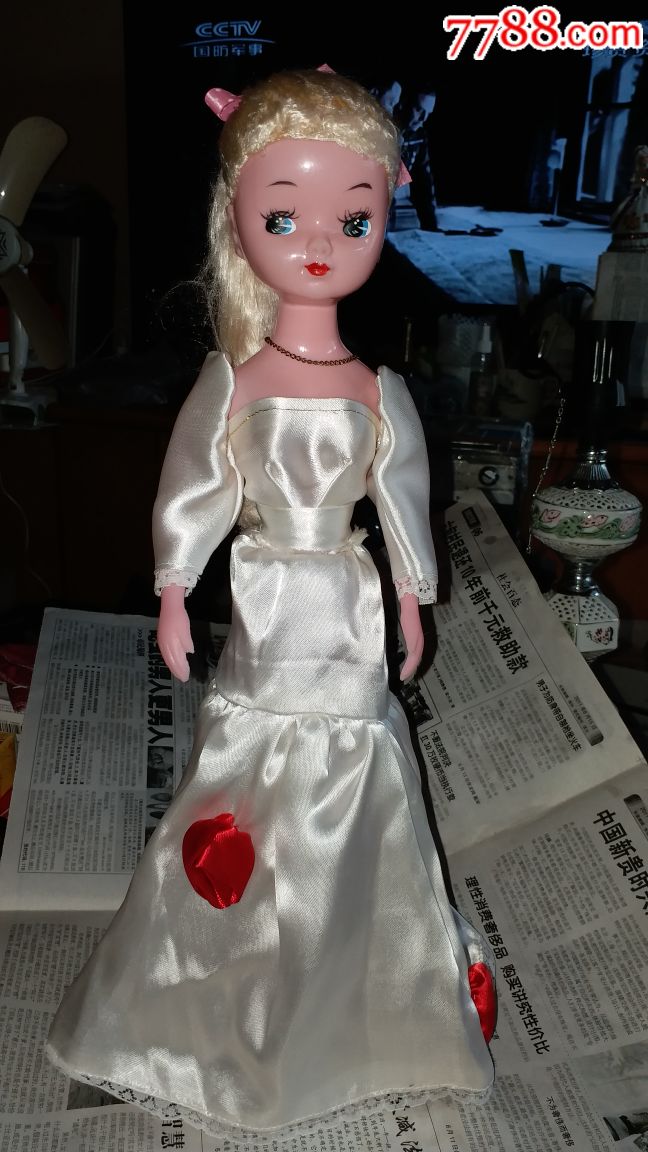 早期美女塑料娃娃_其他玩偶/人偶_秦皇书舍【7788收藏__收藏热线】