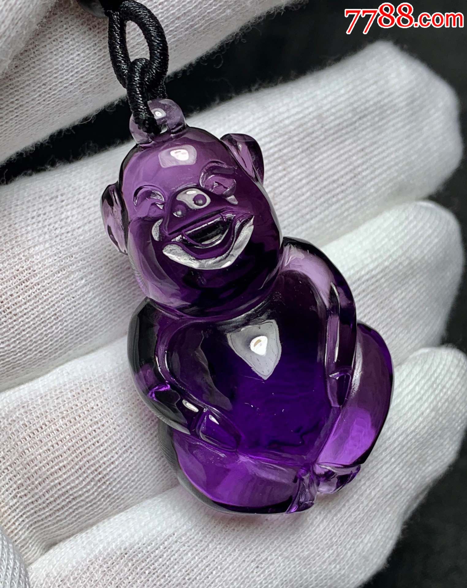 可爱的萌萌哒天然紫晶招财猪吊坠