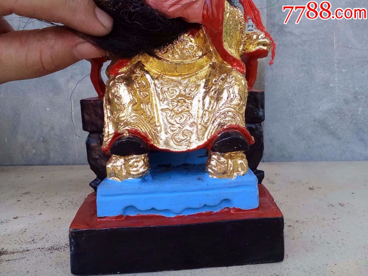  !doctype html>  html lang="en">  head>      