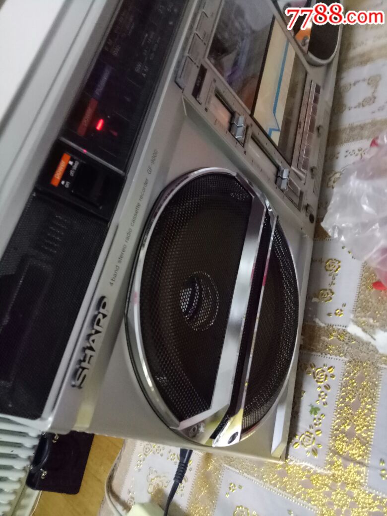 夏普收录机9000