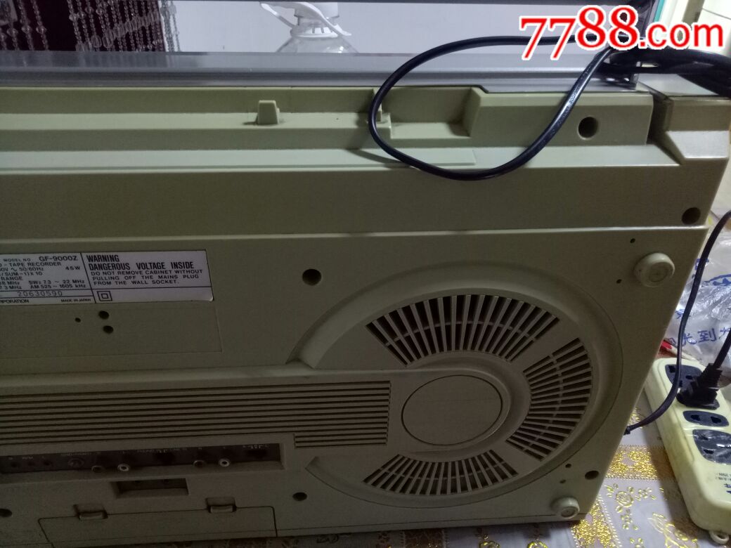 夏普收录机9000