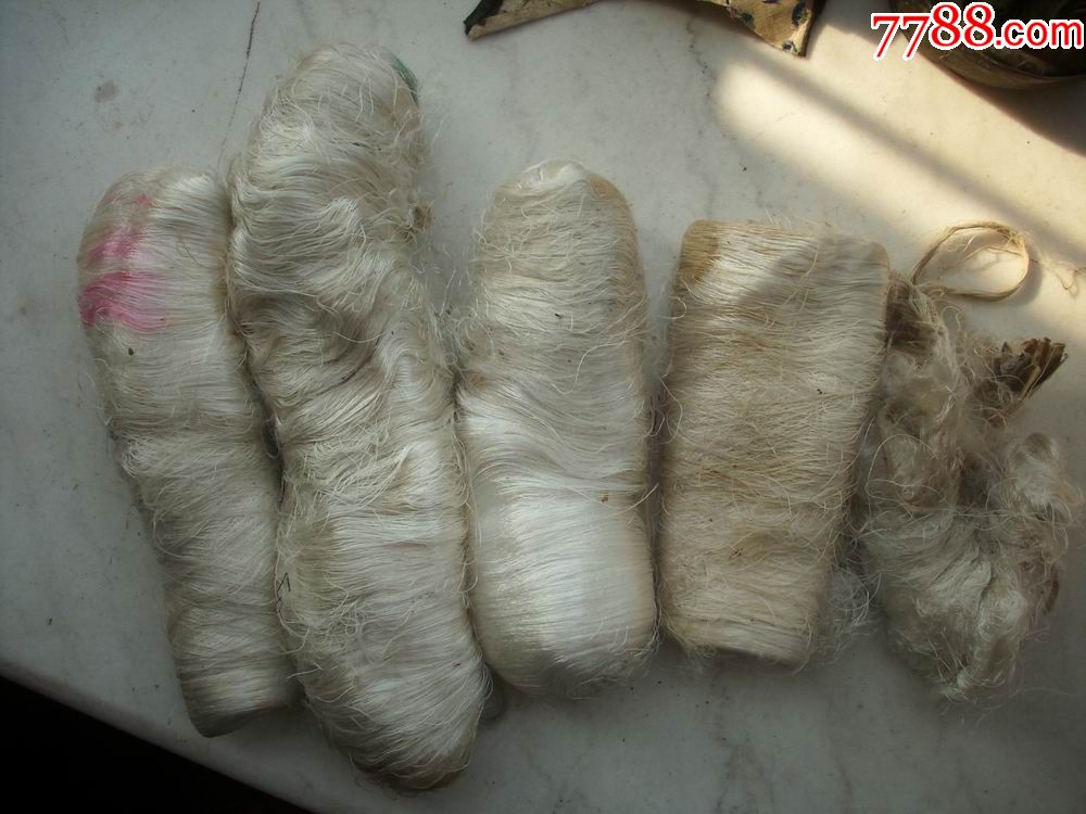 民国老蚕丝线4把,自然旧(每根均由二十几根蚕丝合