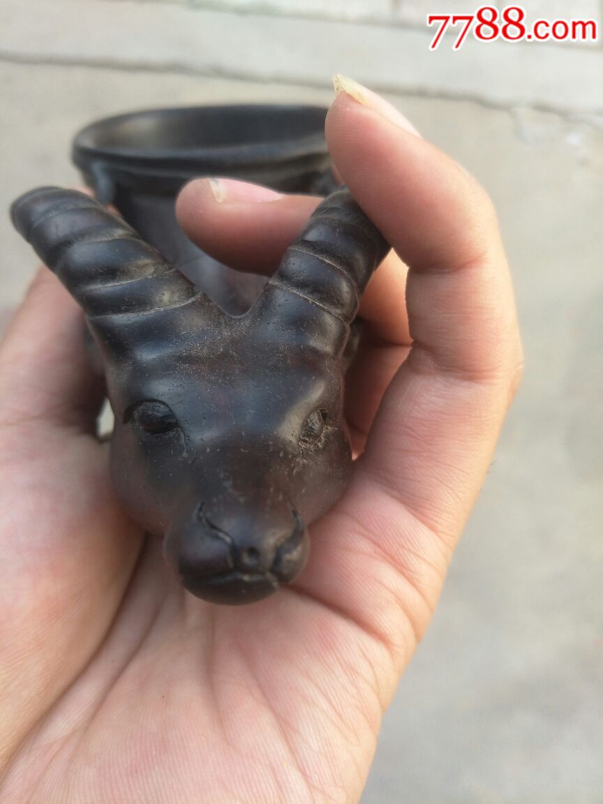 雕刻牛角