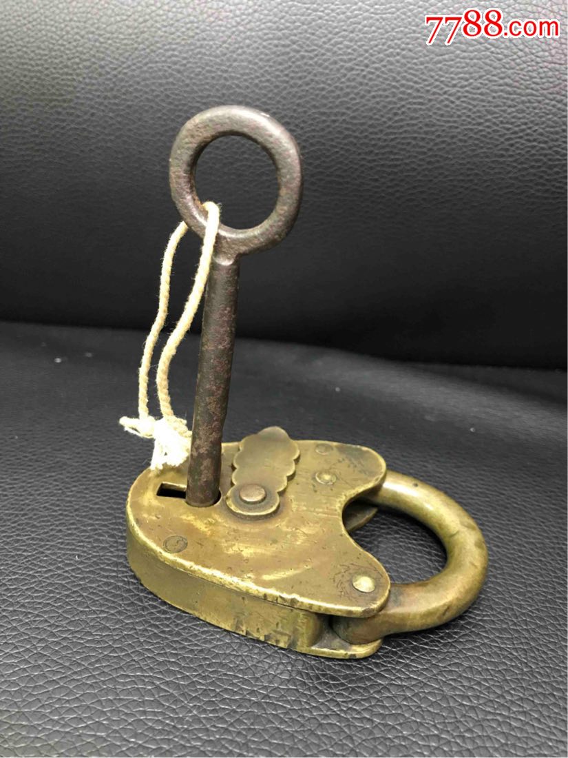 至少民国的一把漂亮的锁_铜锁/铜钥匙_第1张_7788瓷器
