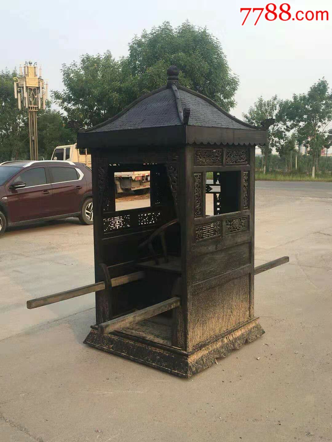 清代时候,榆木抬轿完整漂亮尺寸93/93/240