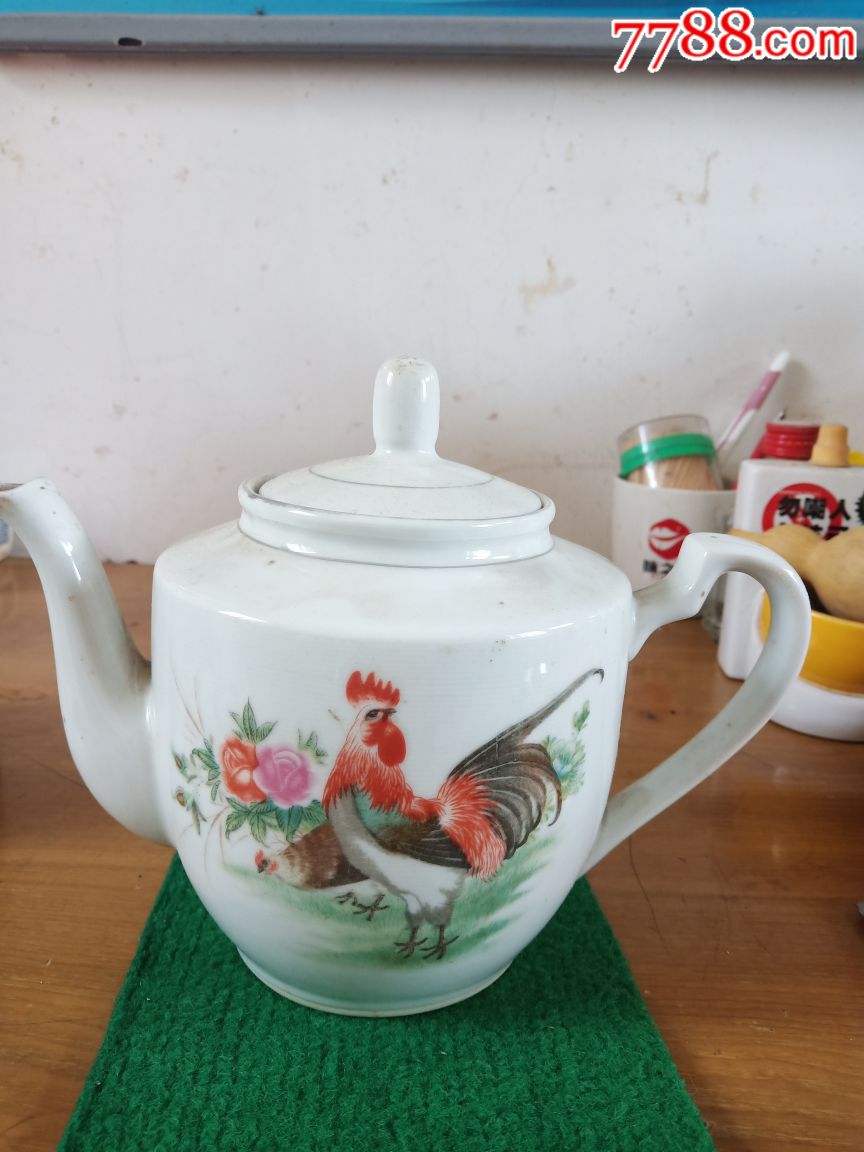 茶壶公鸡图景德镇款