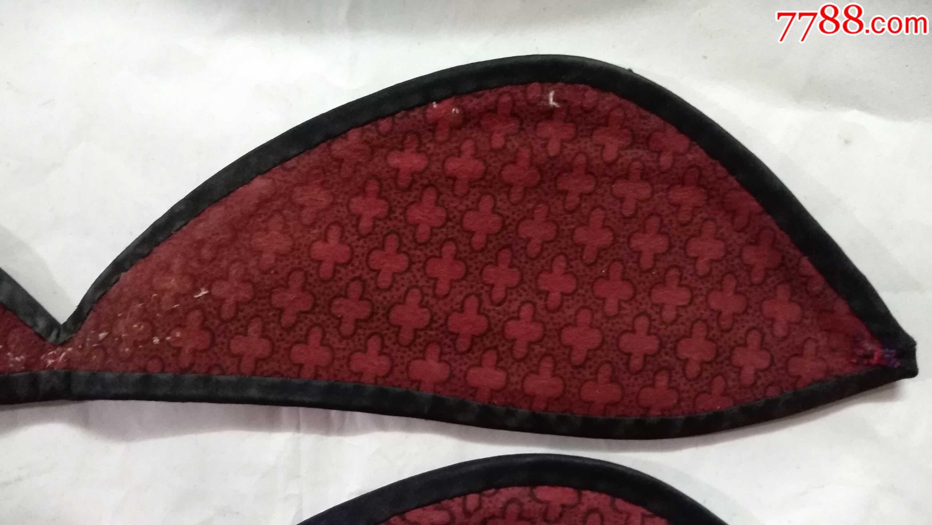 民国时期浙江杭州的浙省"天章"牌胸罩三副