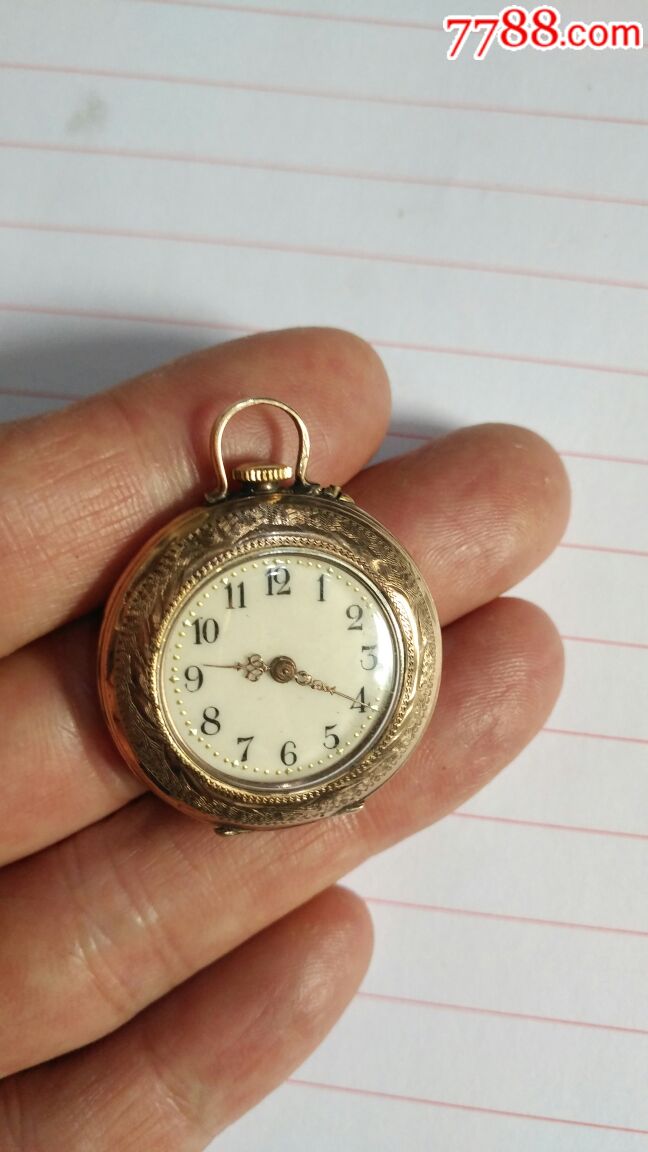 珐郎点缀小金壳怀表