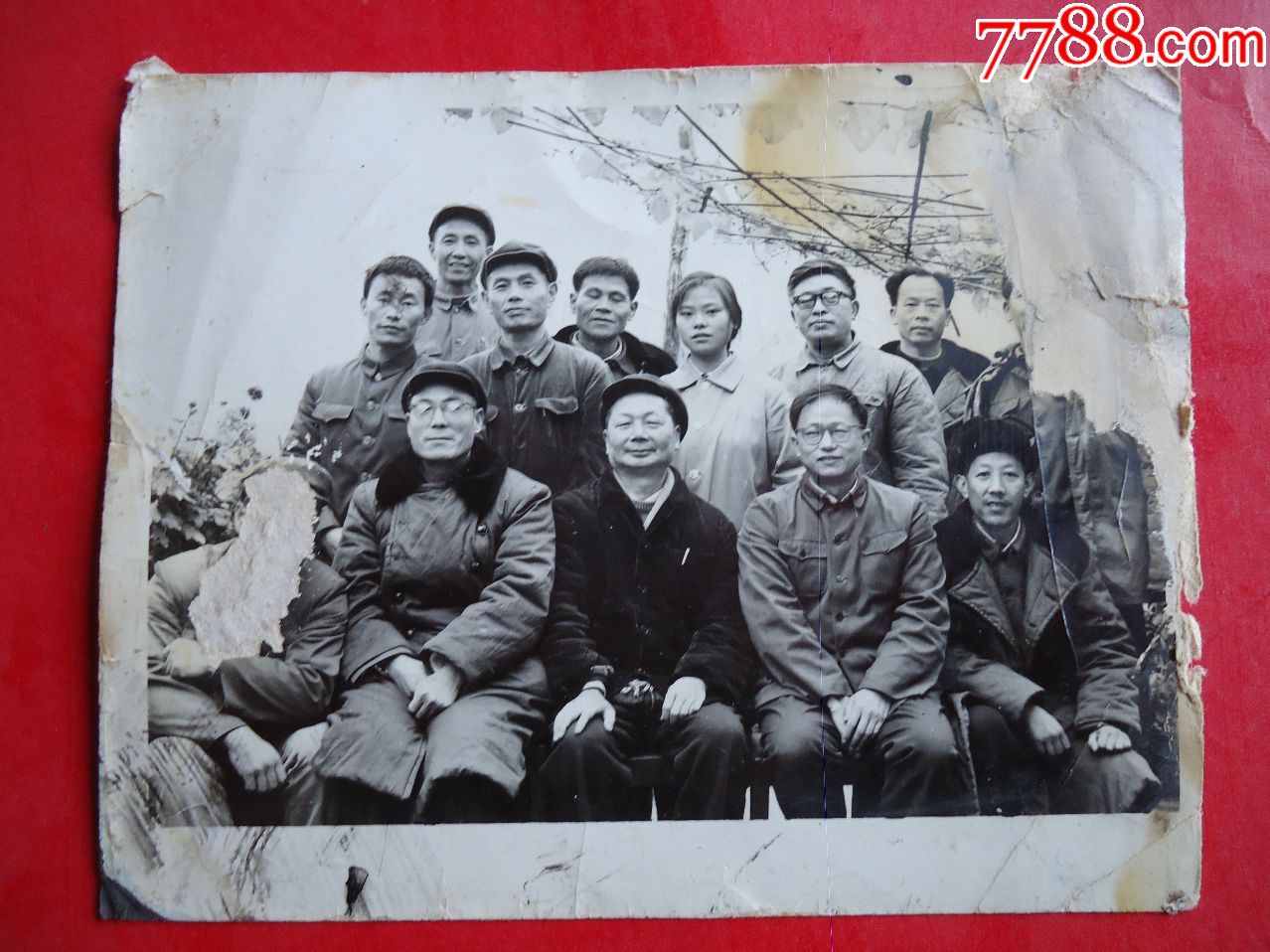 著名画家四川美院教授谭学楷.马振声在峨边合影