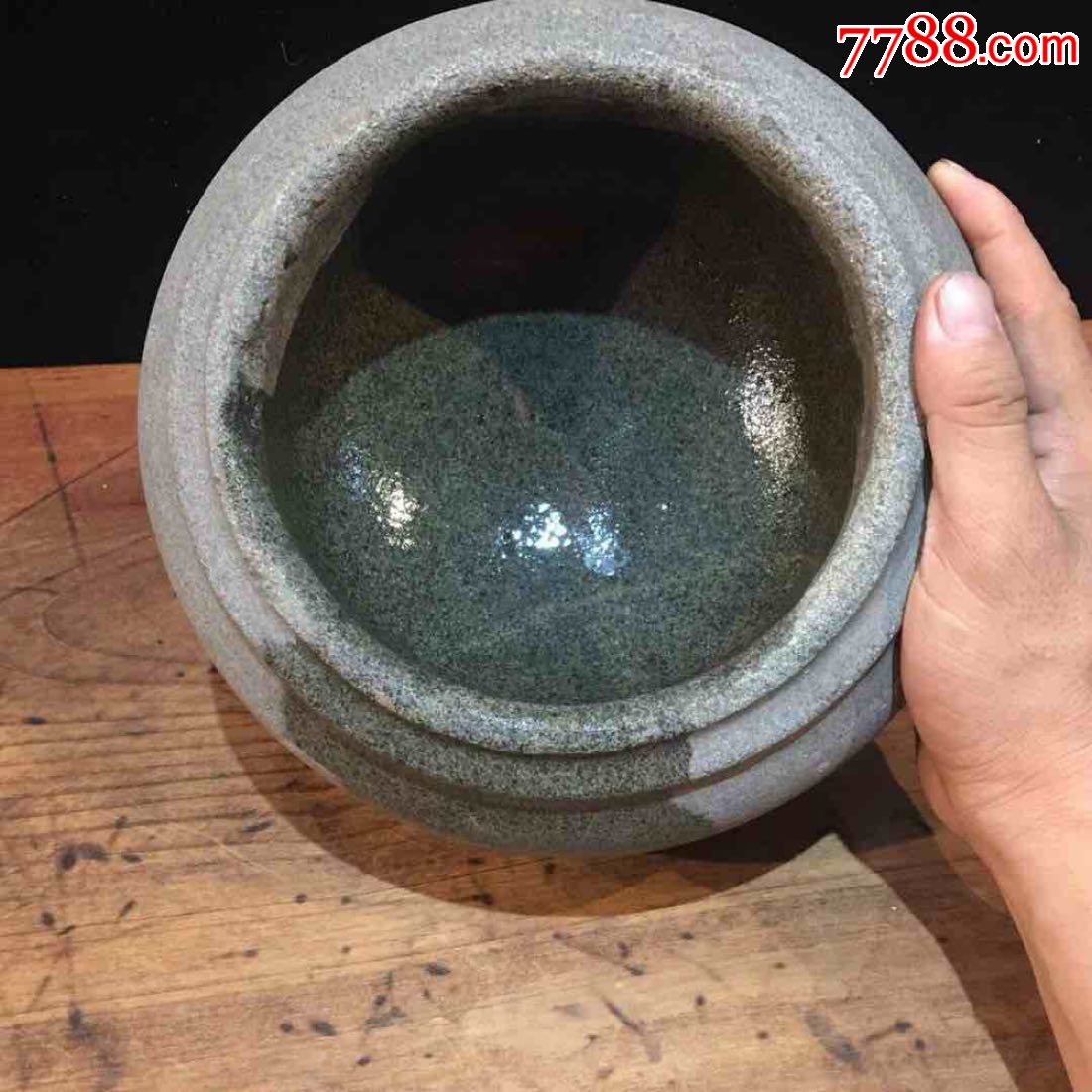 清代绿豆青青石盆