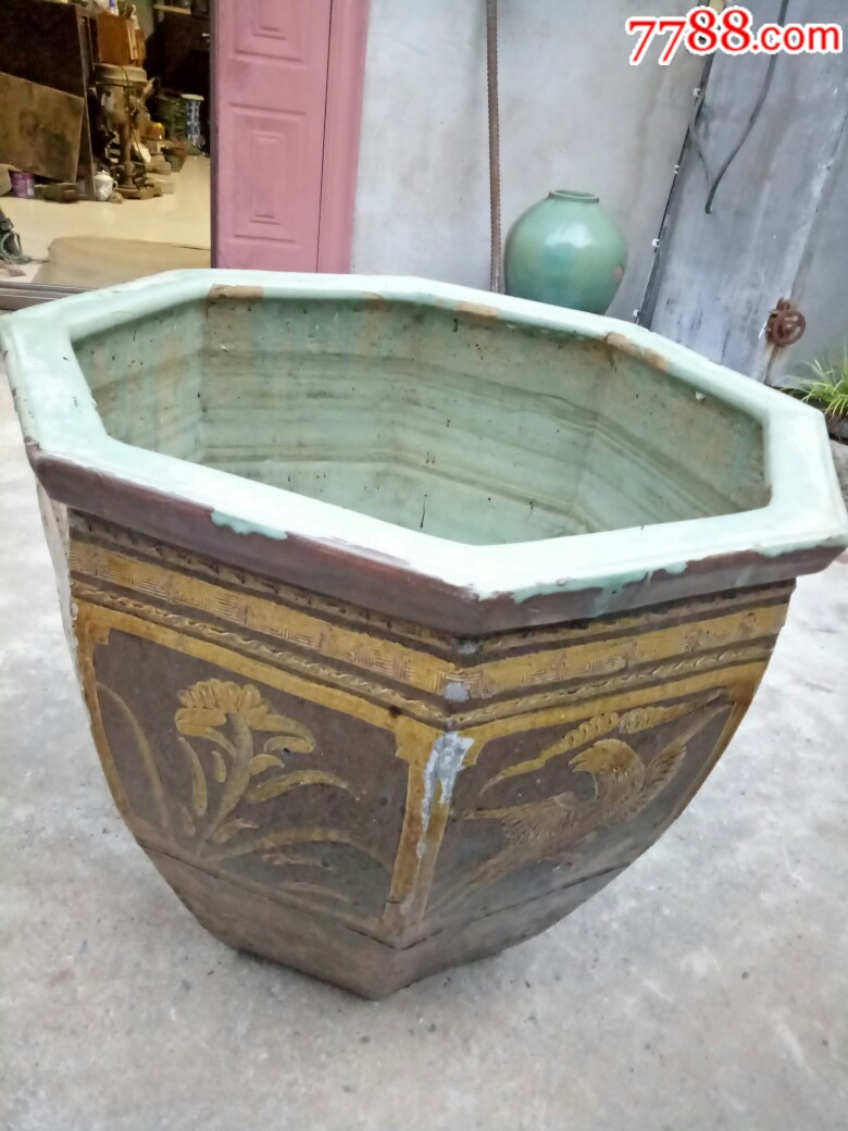 八角花鸟荷花缸