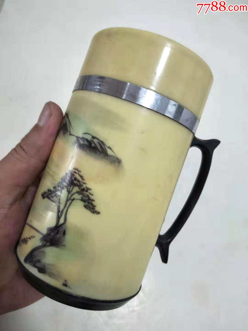 怀旧老货:七八十年代洛阳产牡丹牌老式保温杯一个(青绿山水)