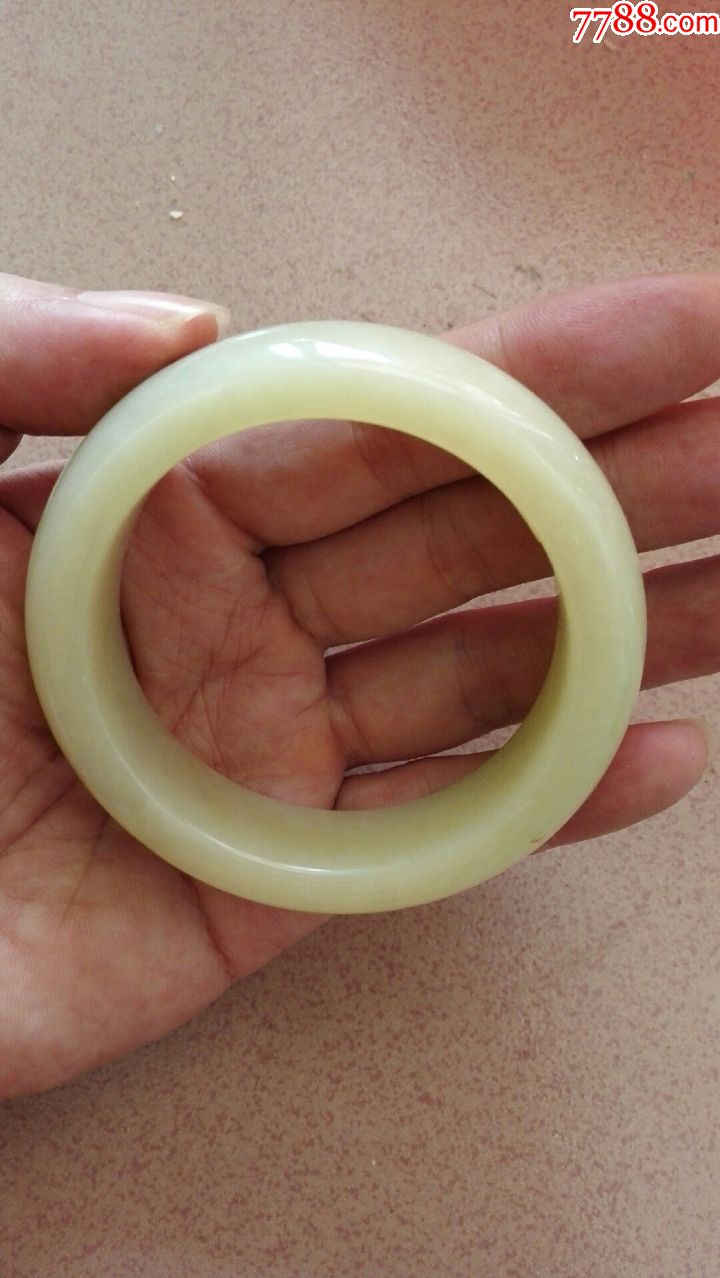 和田玉黄皮黄白玉山流水宽边手镯