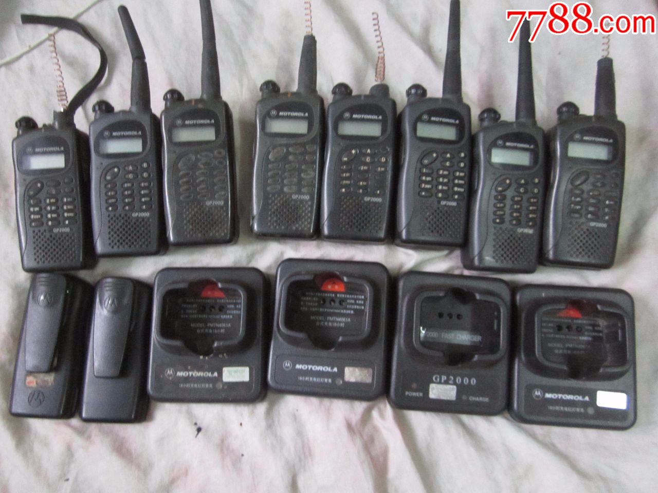 motorola摩托罗拉gp2000对讲机照片上的合售