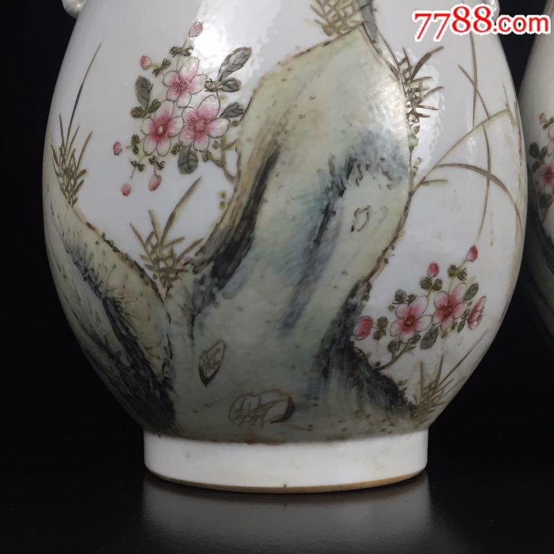 画工细腻精致,图案精美栩栩如生,全品无残