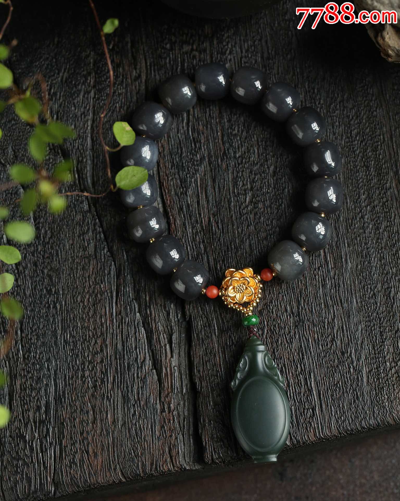 正宗老矿料天然烟青色和田玉老形珠手链尺寸约1211mm搭配纯银鎏金莲