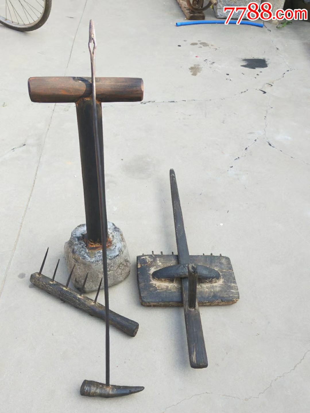 盖房子工具一套完整漂亮正常使用民俗中的精品