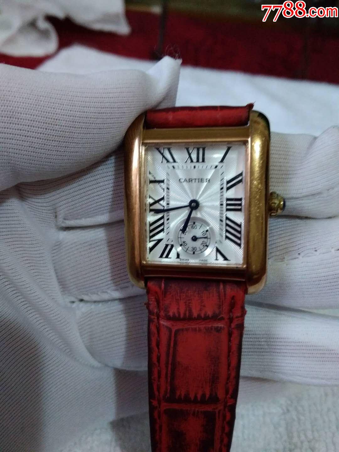卡地亚小三针石英女表