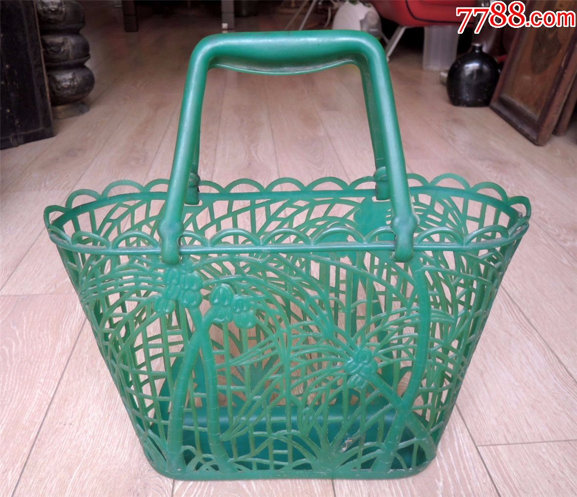 怀旧收藏190870年代边疆大号镂空椰岛风情绿塑料提篮菜篮36cm