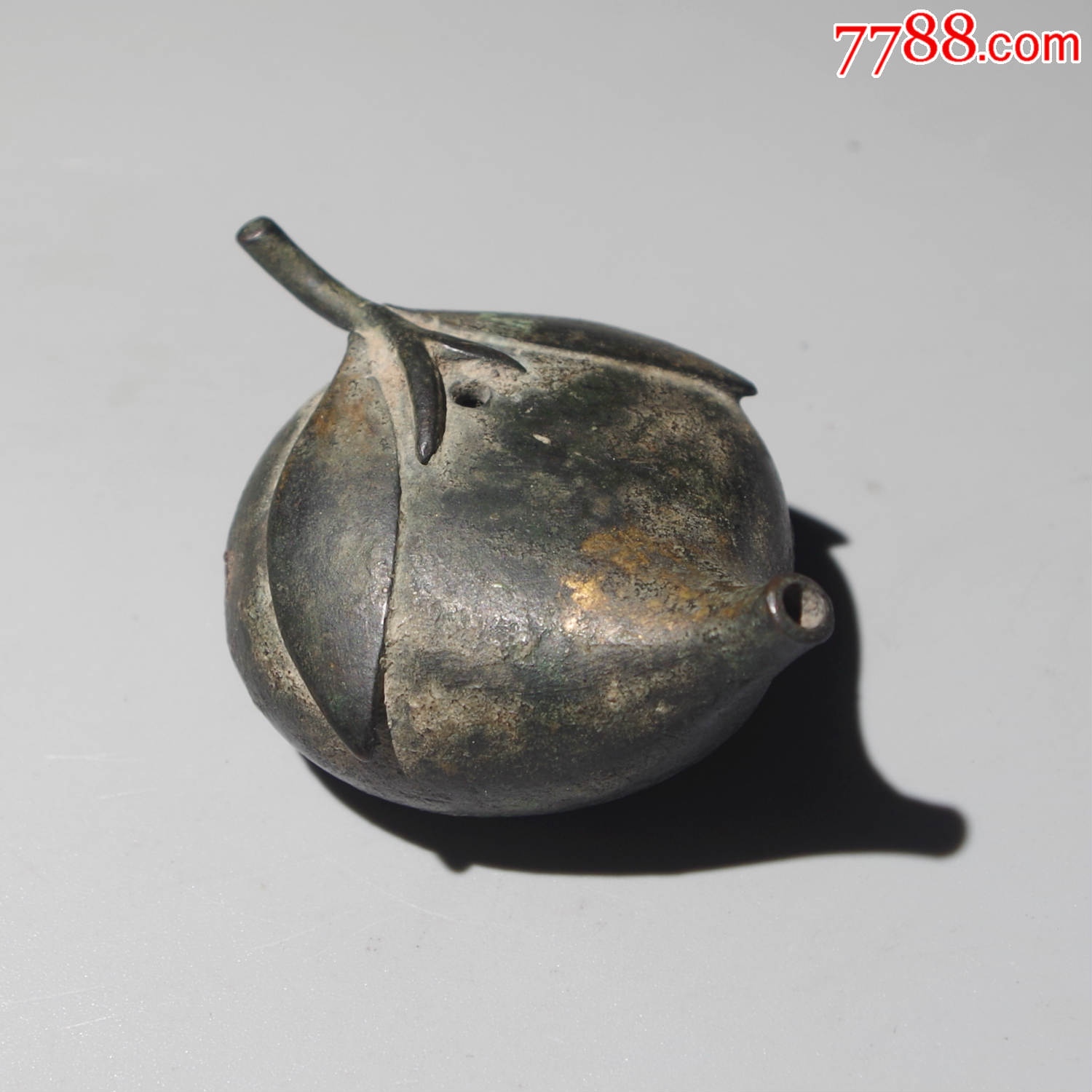 明代铜水盂水滴铜鎏金桃形文房砚滴收藏级