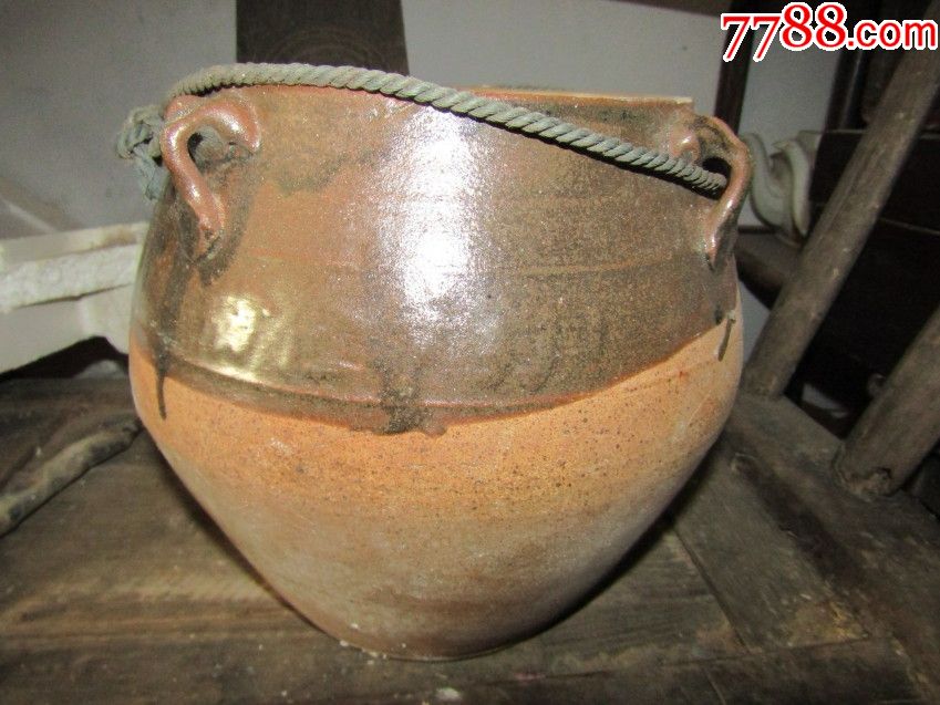 文革艰苦奋斗勤俭节约酱釉四系老罐子01