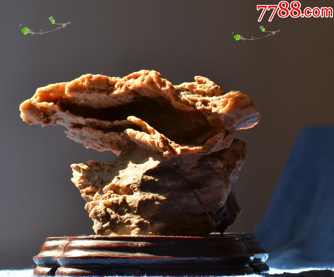 无限风光在险峰-----悬空洞【敦煌玉质风凌石】