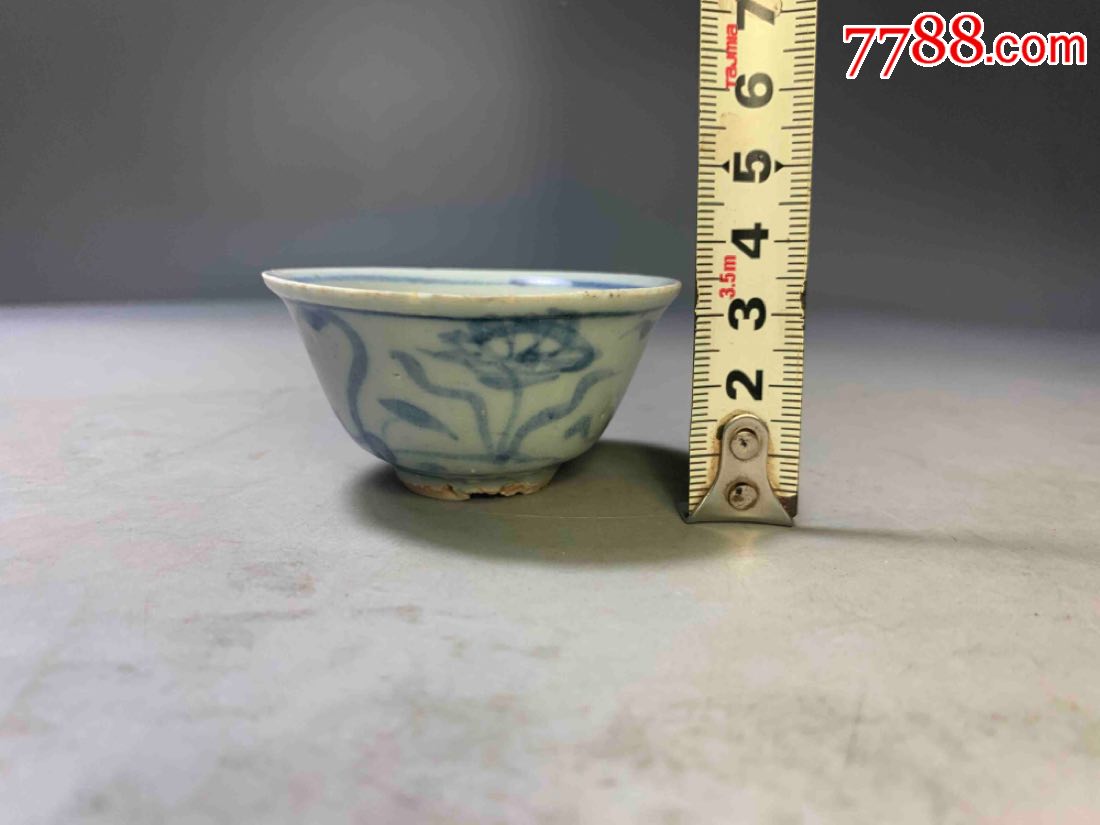 明代青花杯一个