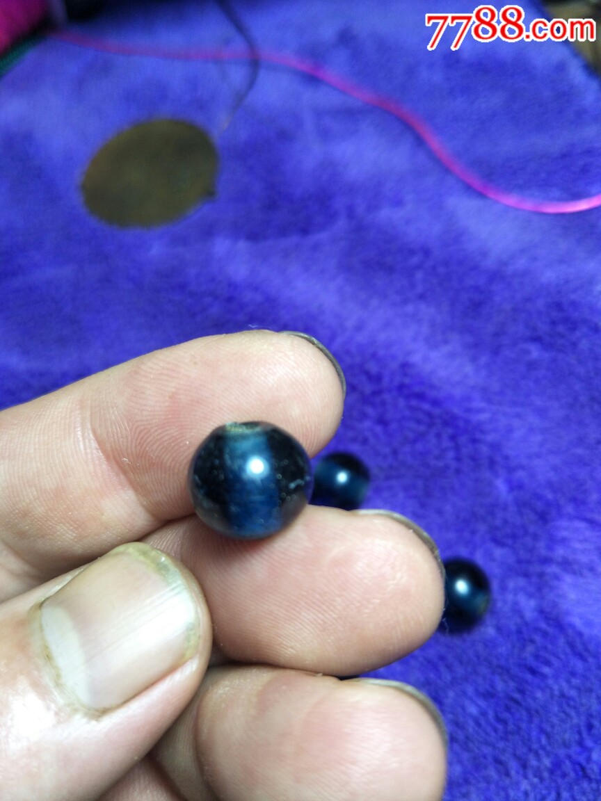 下乡收的一些民国蓝色琉璃珠