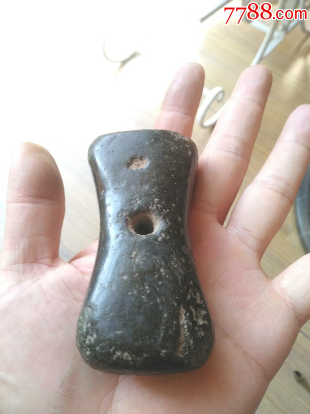 石纺锤,当镇纸,香插.笔搁均可.