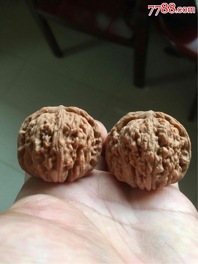 文玩核桃闷尖四座楼狮子头193