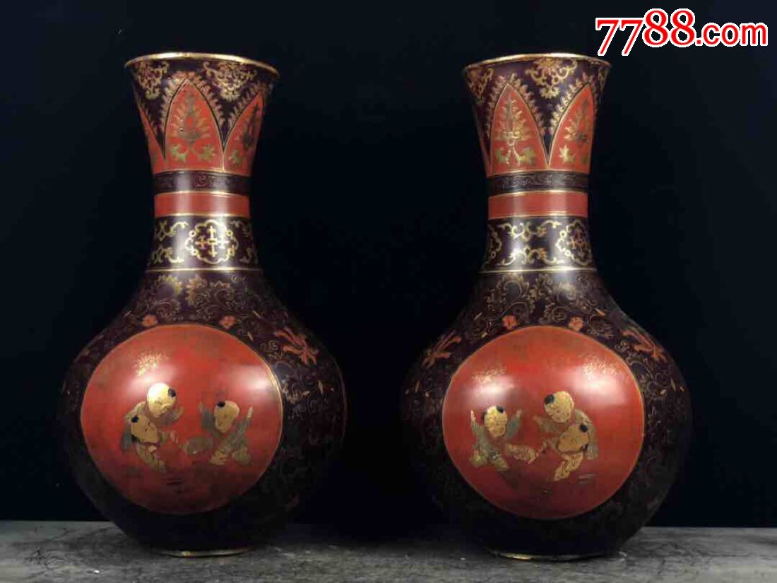 麻胎漆器描金花瓶一对高39cm