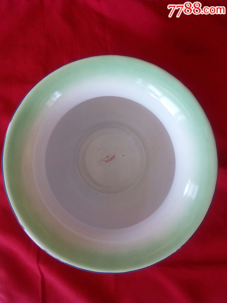 八十年代熊猫痰盂