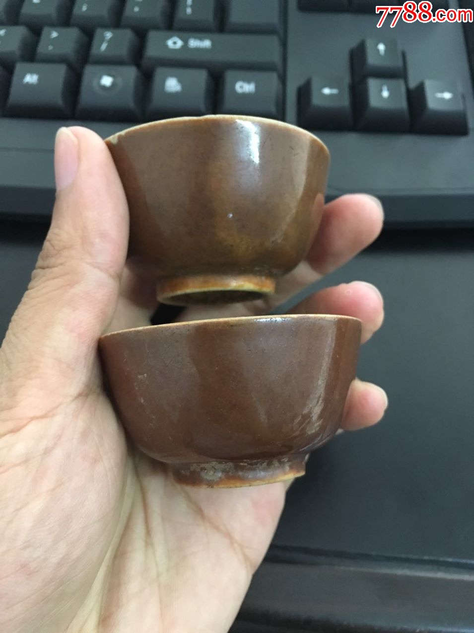 清代紫金釉小茶杯一对