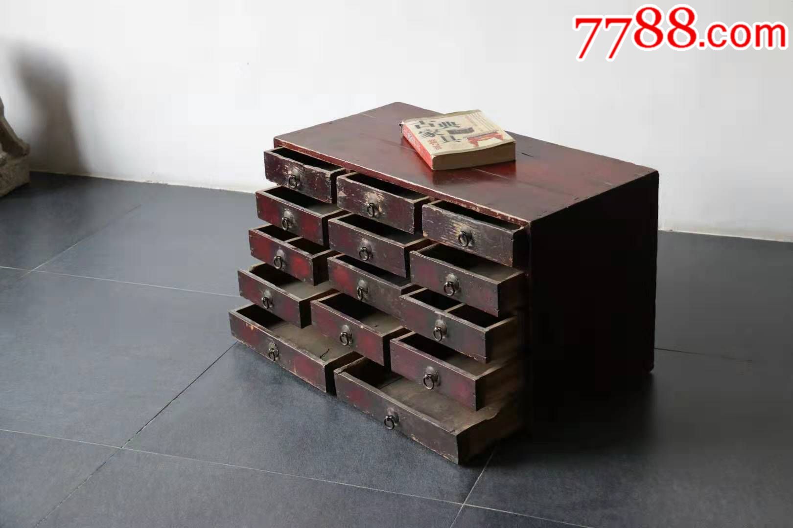 清代精致药箱