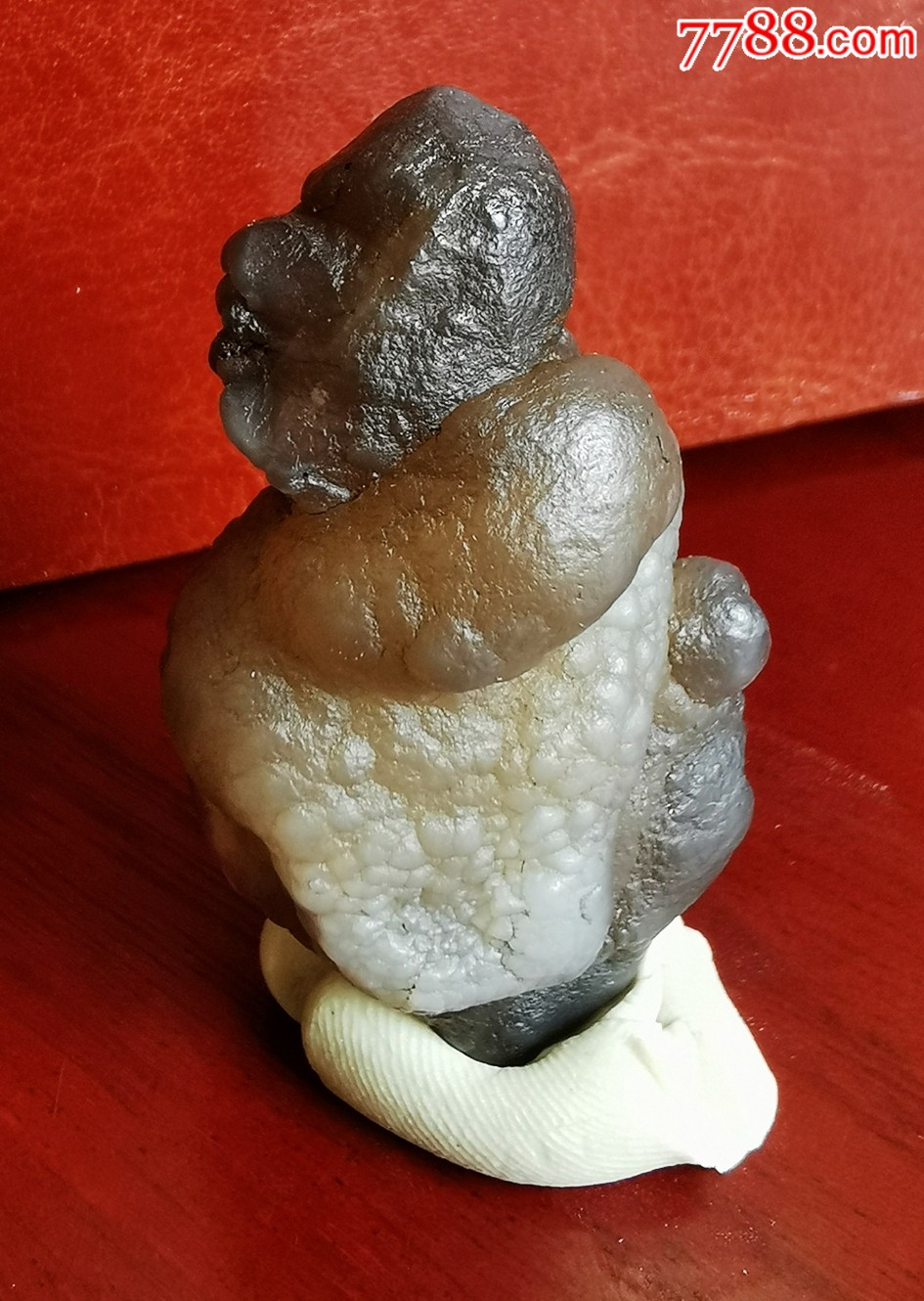 视察熊猫玛瑙石