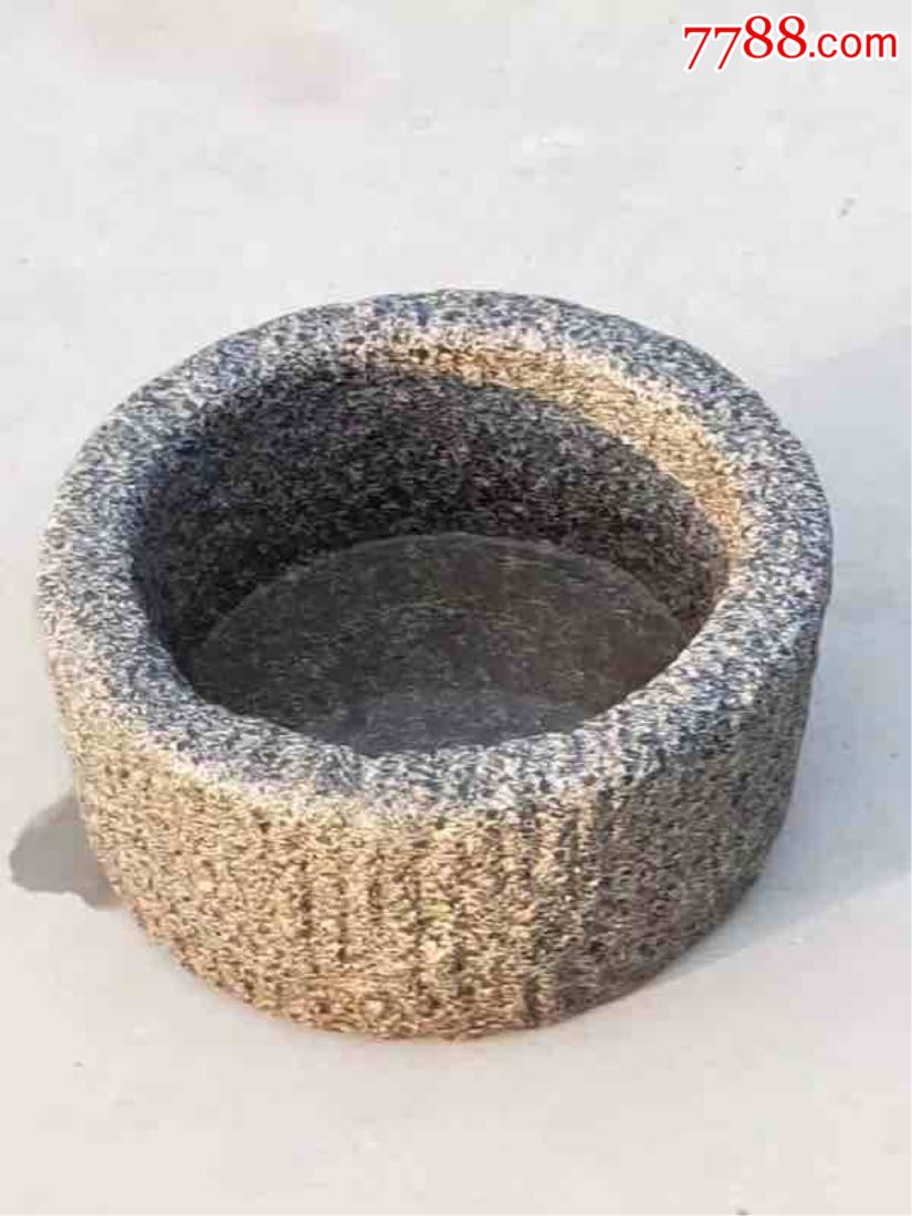 青石花盆保存完整石质温润全身无磕碰尺寸262613厘米