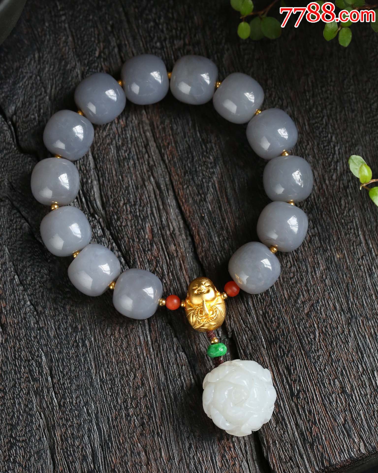 梦里的样子超美的一串天然和田玉烟青色老形珠手串