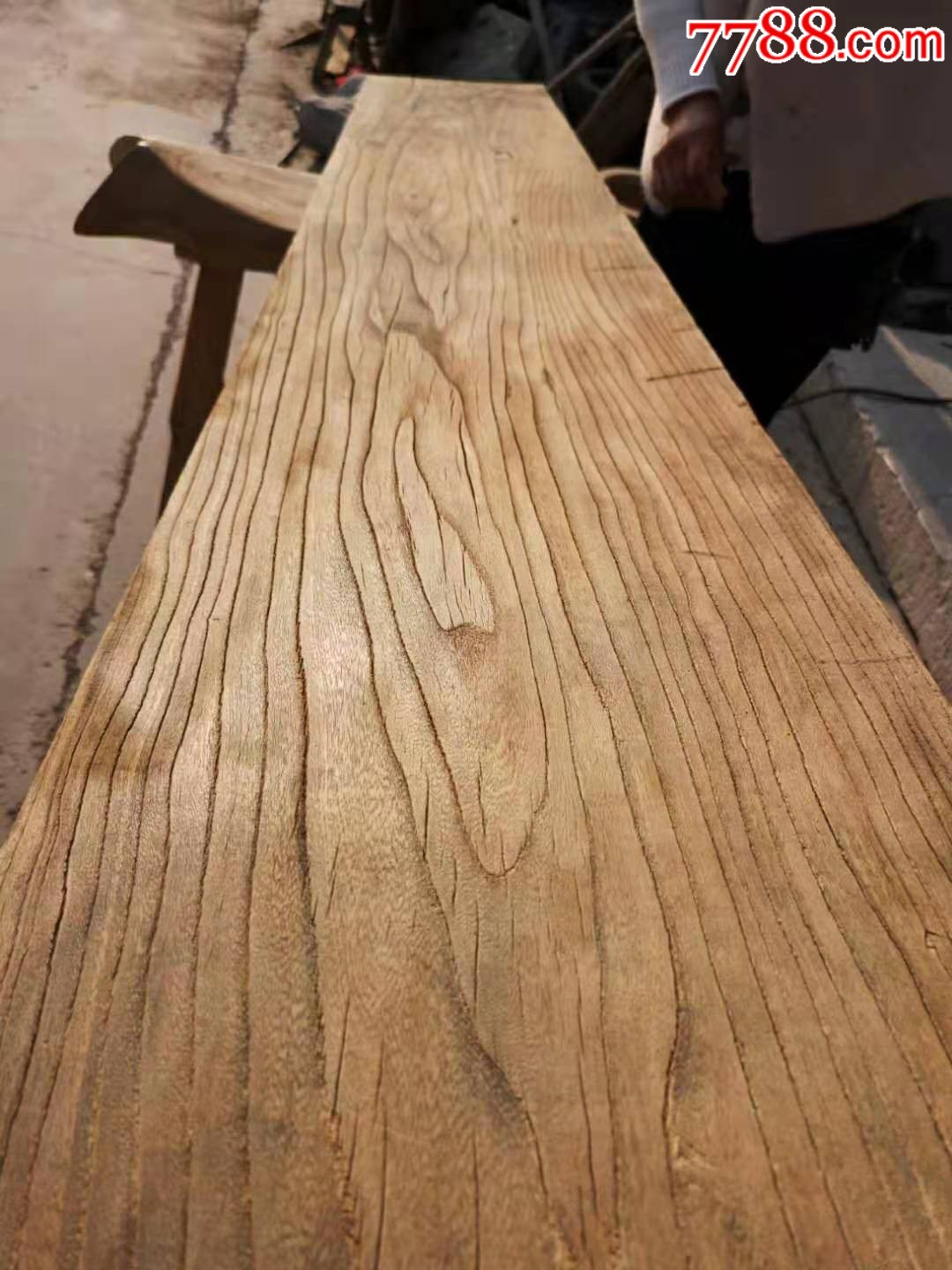 榆木大板一块,花纹漂亮尺寸如图