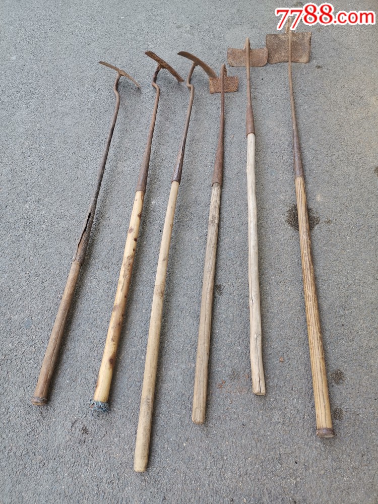 农用工具木叉及铁锄共8件