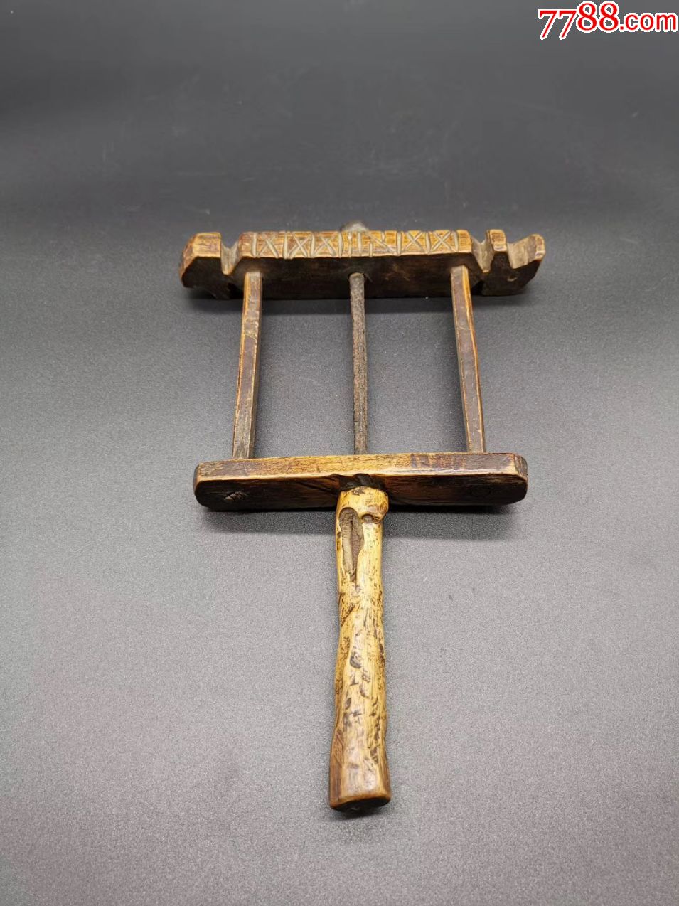 民国放风筝的绕线器