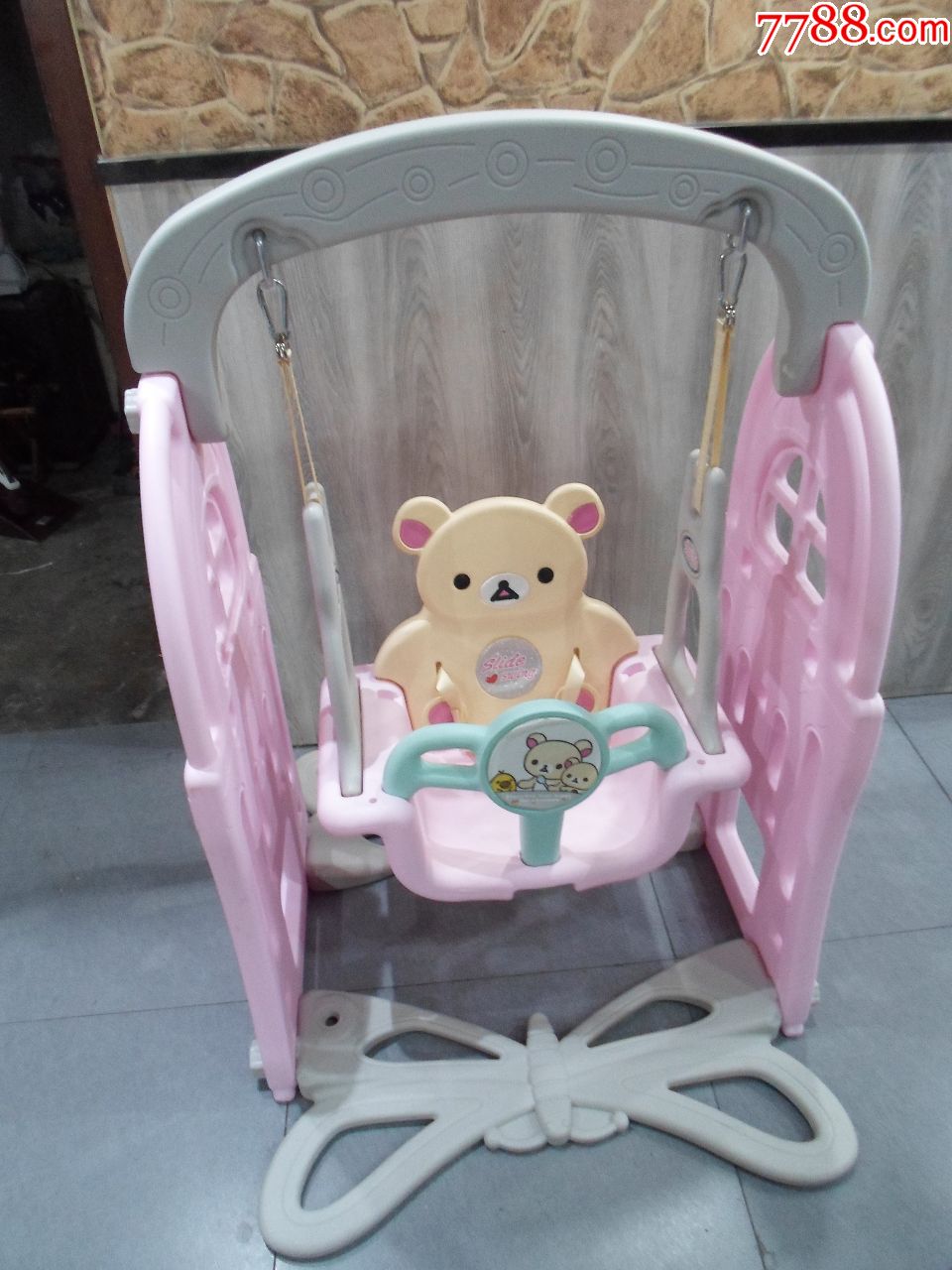 今年新款:近全新儿童玩具——宝宝秋千,儿童摇摇椅