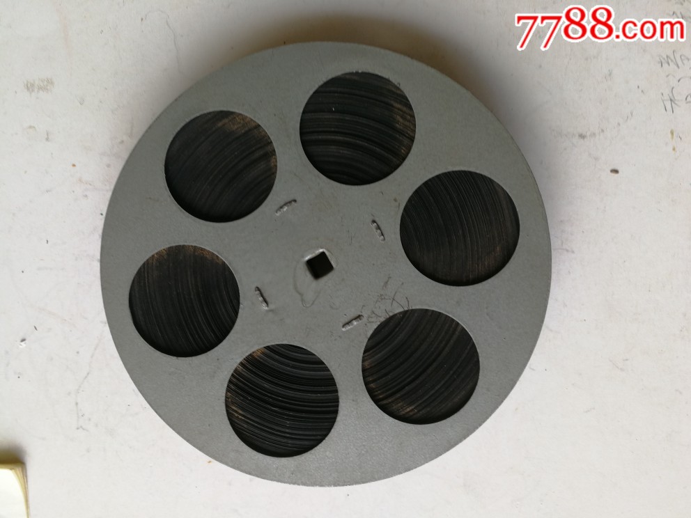 16毫米黑白电影胶片一卷