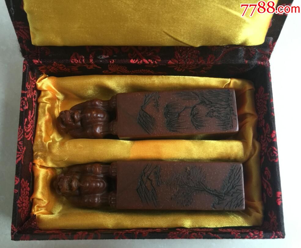 收到寿山石印章一对一对重452克左右