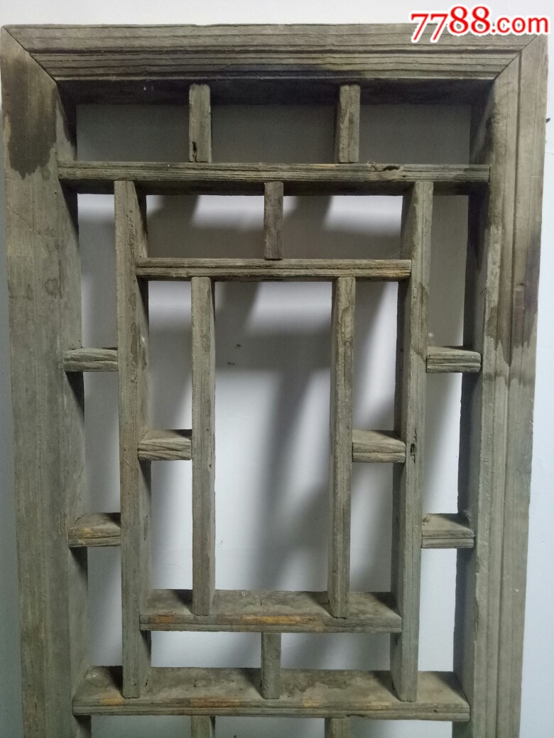 民国及50年代老房子～木制窗户(86cm乘30cm)