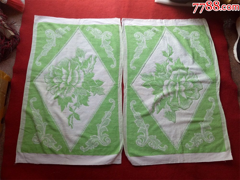 怀旧收藏八十年代毛巾枕巾绿底牡丹花图案