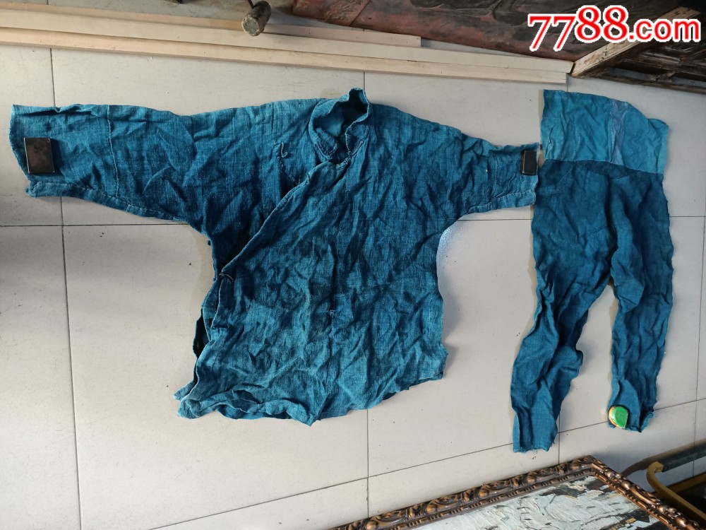 清代手工织麻布衣服一套1177010055